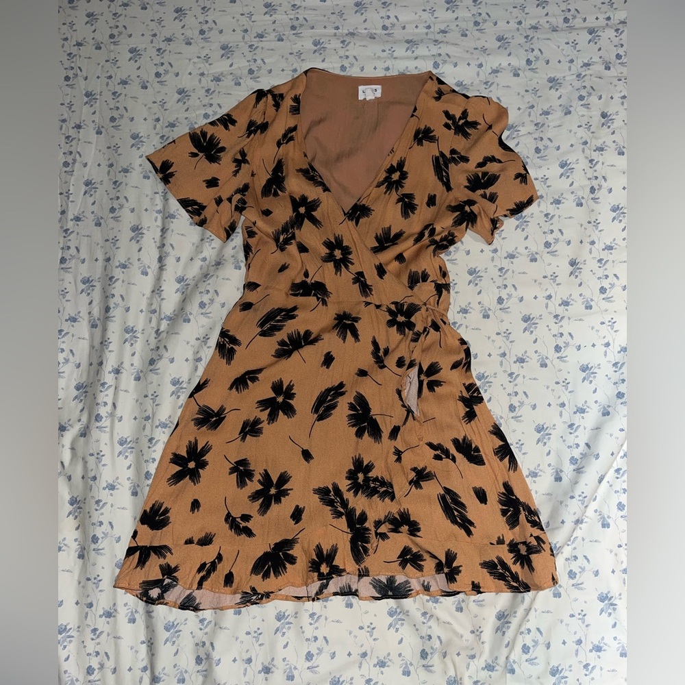 Le Lis Tan and Black Floral Mini Dress